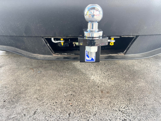 Tesla Model Y tow bar 1600kgs tow capacity